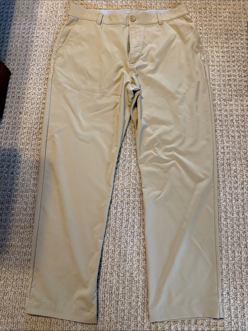 Men’s Nike Dri Fit khaki pants flat front sz 36 waist 32” length Nice!